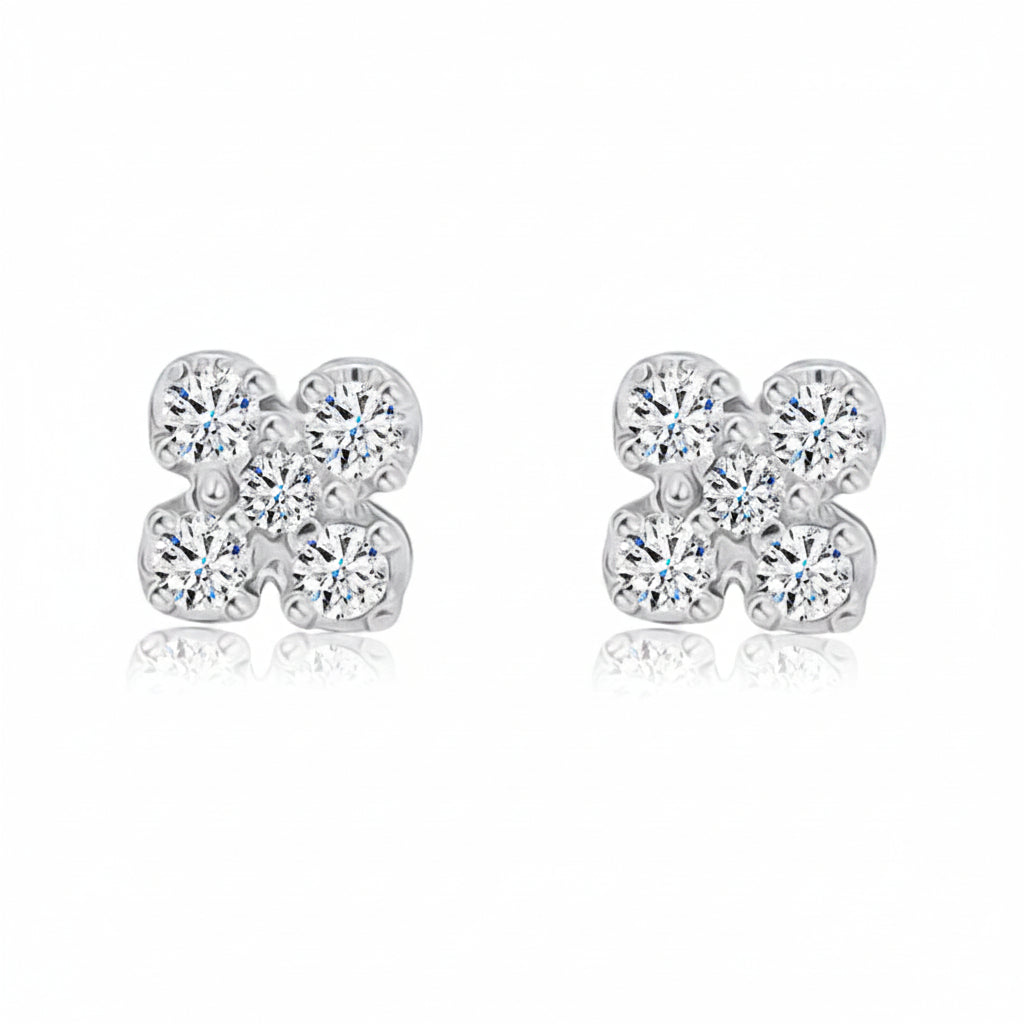 18k gold flower cluster stud earrings with 0.26 cts diamonds