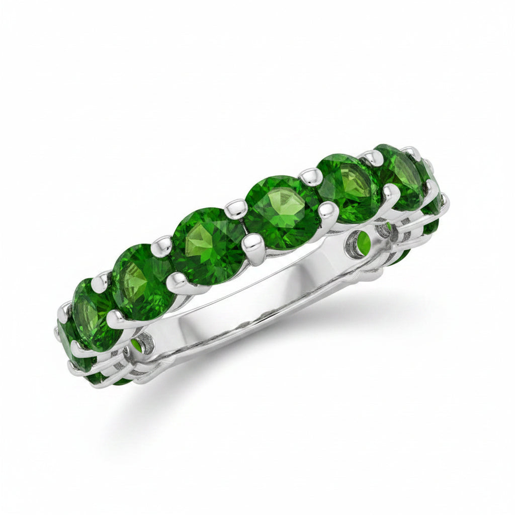 18k white gold band ring with seven round chrome diopside gemstones