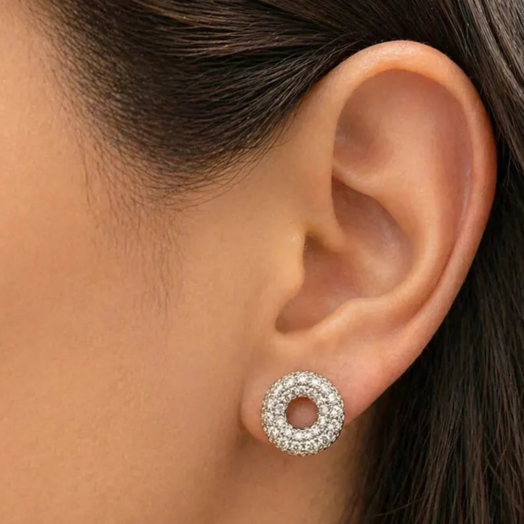 18k white gold Orbit earrings with circular design and 1.15 cts of diamonds