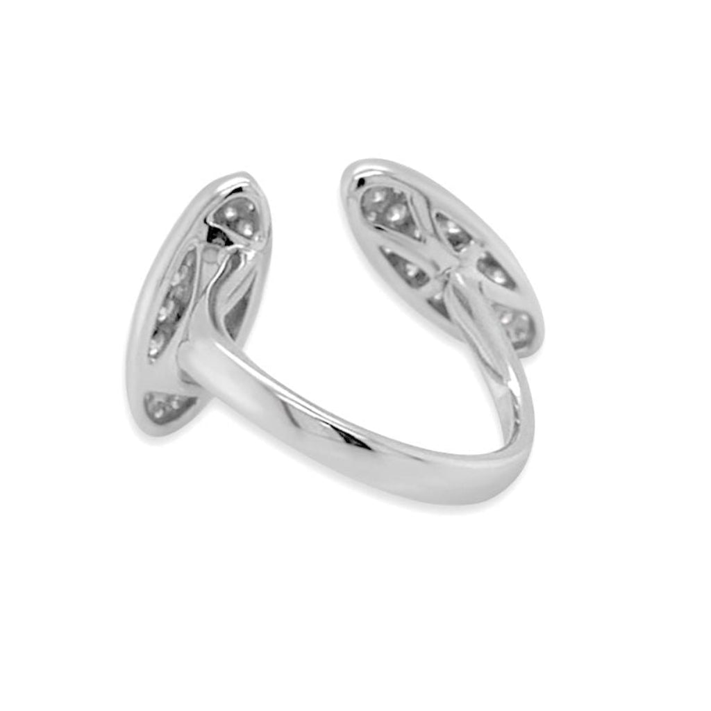18k gold ring featuring two oval pave diamond clusters side-by-side