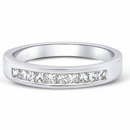 14k white gold half-band ring with 10 channel-set diamonds (0.33 cts)