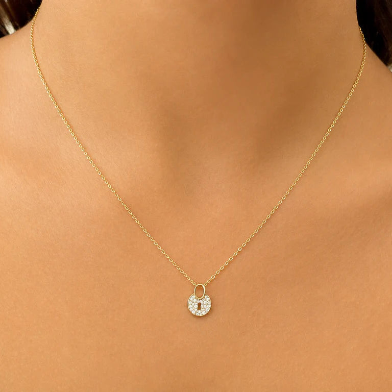 14k yellow gold padlock pendant necklace with 0.08 cts of diamonds