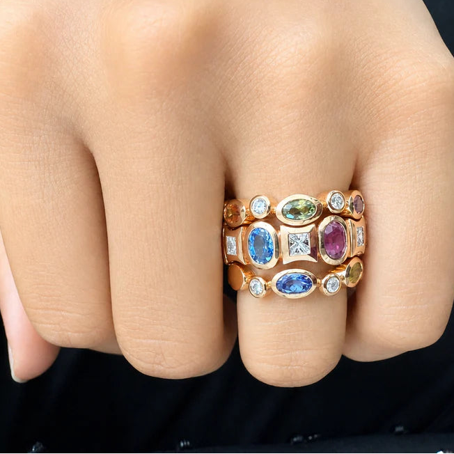 18k rose gold ring with multicolor sapphires and diamonds