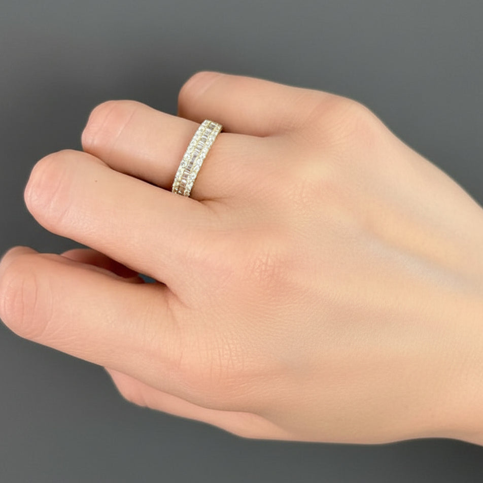Baguette and round diamond band in 18k yellow gold by Diamond Tales