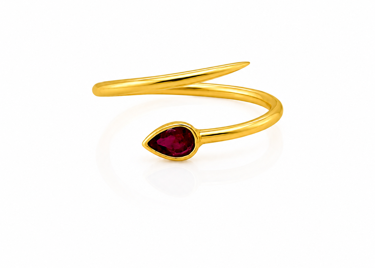 14k yellow gold ring with 0.26 ct natural pear shape ruby