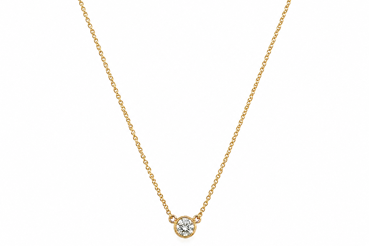 Necklace 14kt Yellow Gold with Central Diamond 0.14 carats