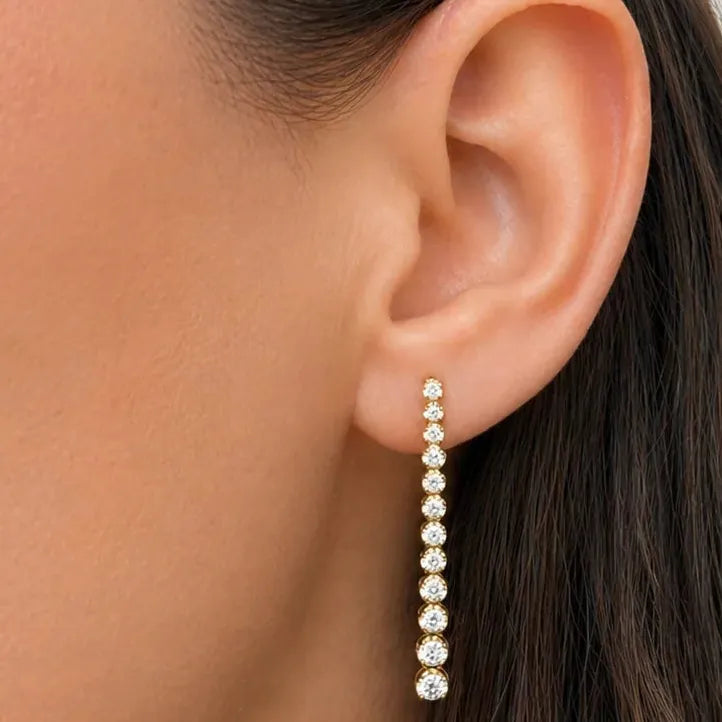 18k yellow gold drop earrings with 1.00 cts inline diamonds