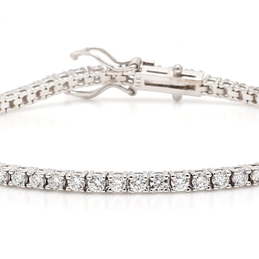 Lab grown round diamond tennis bracelet set in 14k white gold