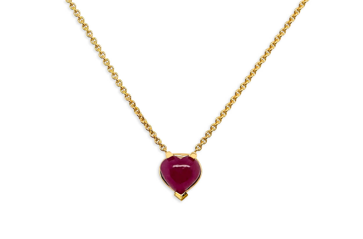 Necklace 18kt Gold &amp; Ruby Cabochon Heart