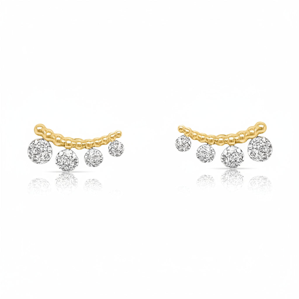 diamond circle ear crawler earrings in 18k gold with round brilliant diamonds