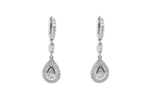 Load image into Gallery viewer, Earrings Pear Diamonds in 18kt Gold - Diamond Tales Fine Jewelry
