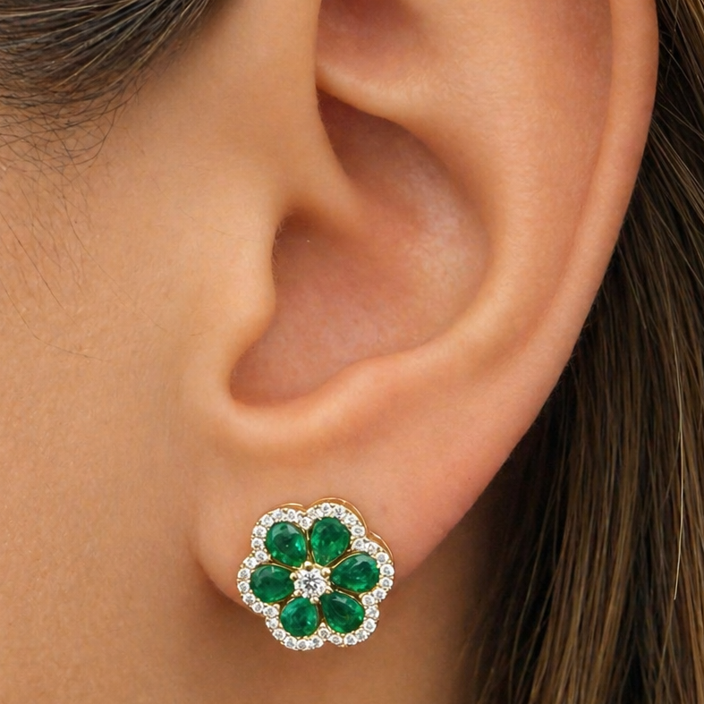 18k yellow gold flower earrings with emeralds and round brilliant diamonds by  Tales