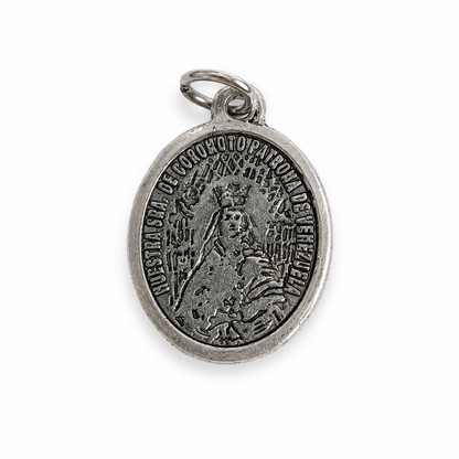 Medalla Oval Virgen de Coromoto — La Virgen que Detiene Montañas