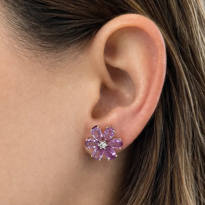 Oval Flower &amp; Diamond Stud Earrings – 18k Gold