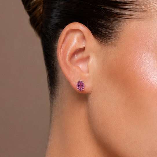 oval tourmaline stud earrings in 14k yellow gold, detail view