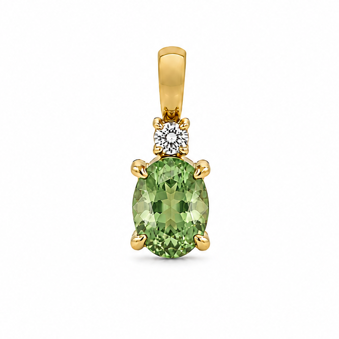 14k yellow gold necklace with 0.76 ct oval tsavorite garnet and diamond