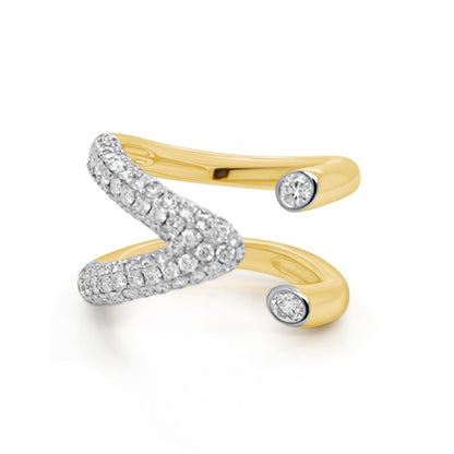 18k yellow gold contour diamond ring with pavé round brilliant diamonds