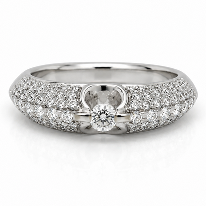 18k gold ring with a 0.80 ct round diamond
