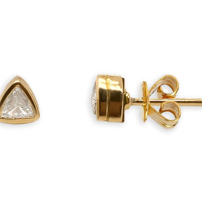 18k yellow gold stud earrings with trillion-cut diamond accents